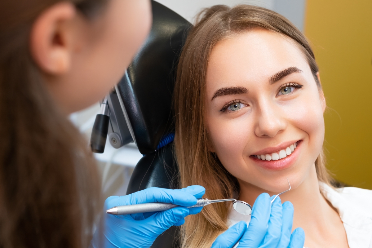 cosmetic-dentist-in-Airdrie